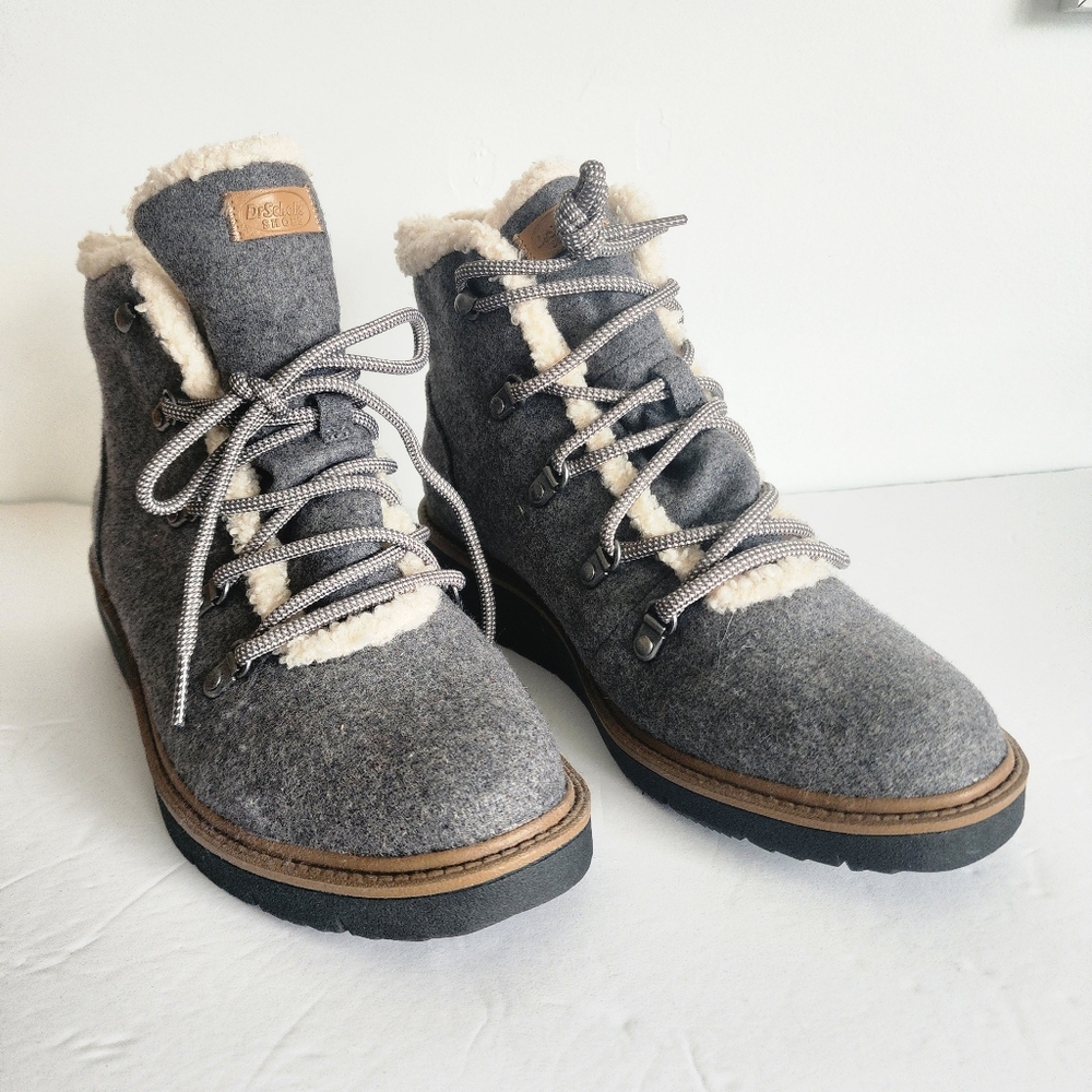 DR. SCHOLLS Woman Gray Boots